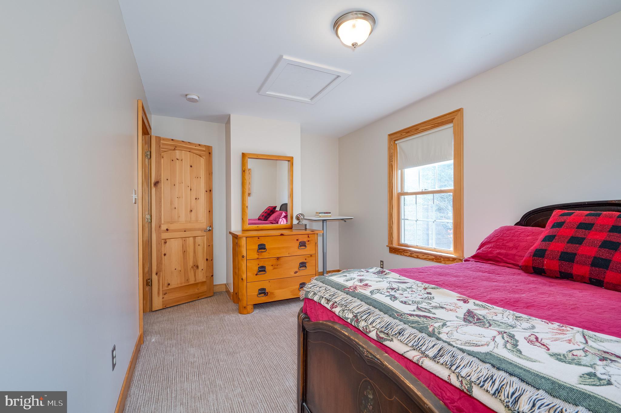 RIVER RIDGE - Residential