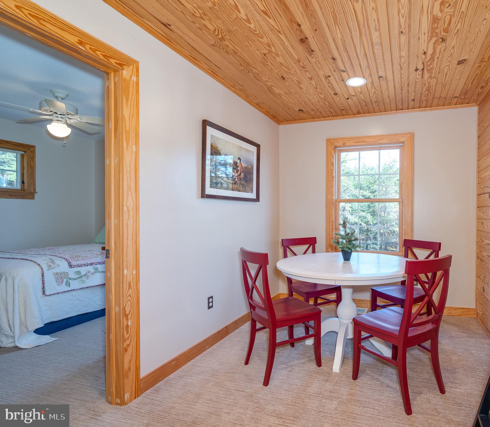 RIVER RIDGE - Residential