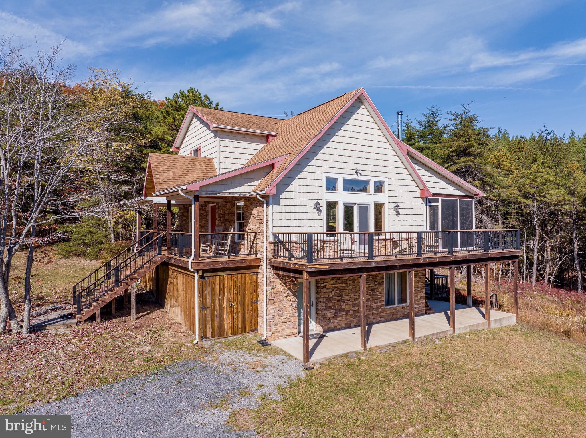 RIVER RIDGE - Residential