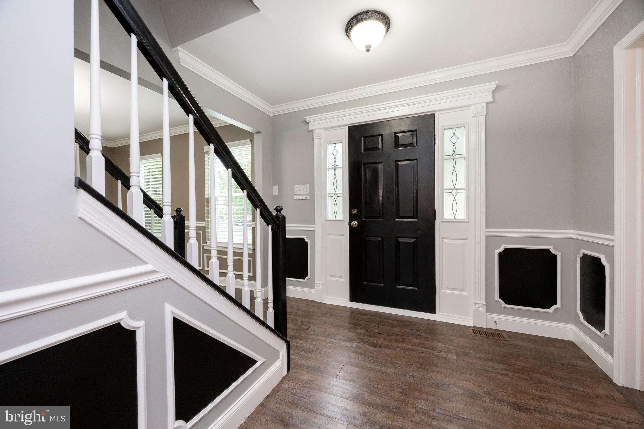 33 KING WAY