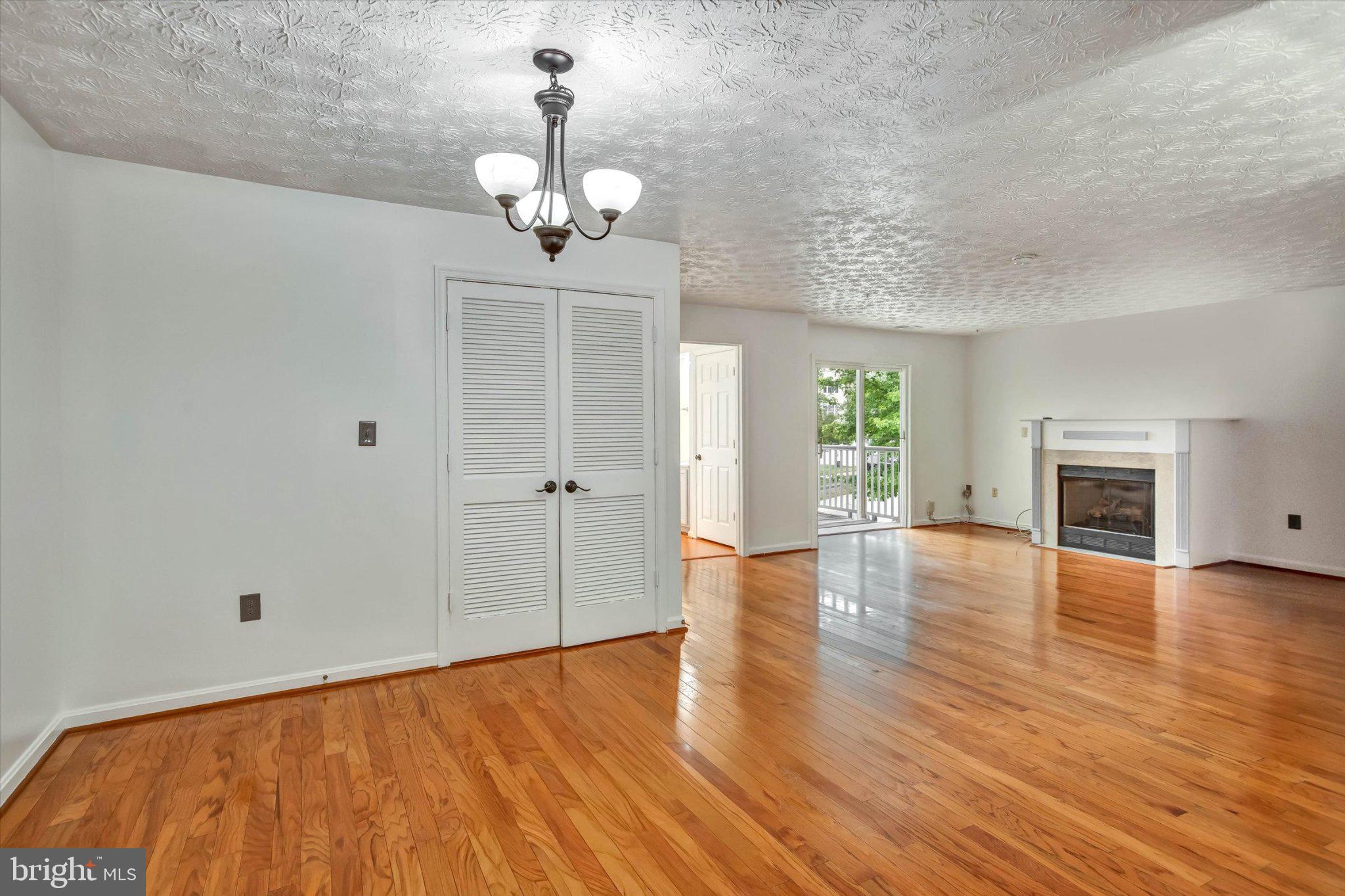 3708 EXCALIBUR COURT 201