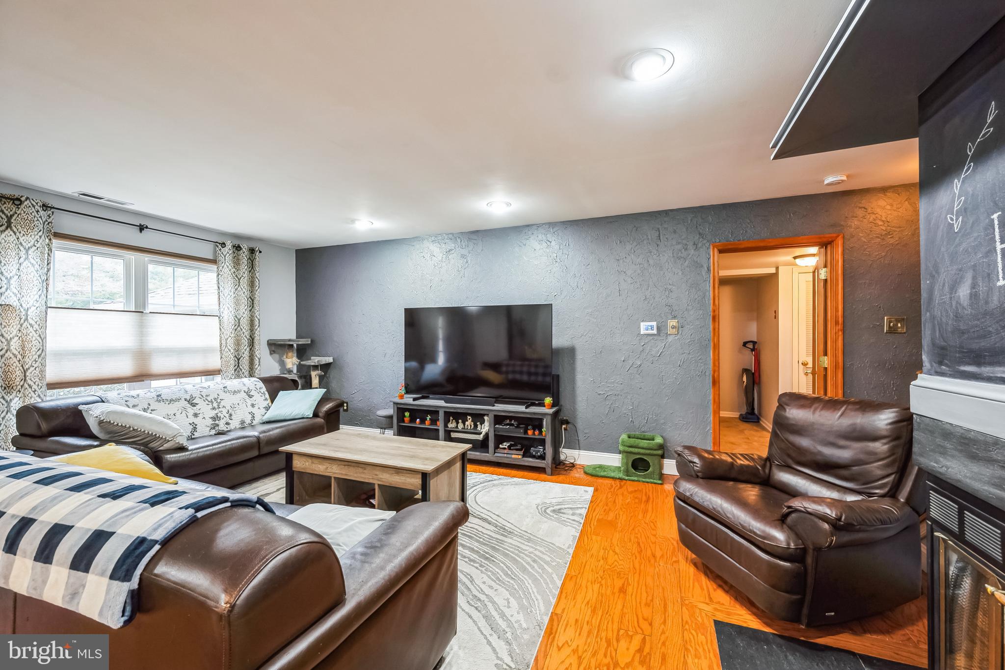 DARLINGTON WOODS - Residential