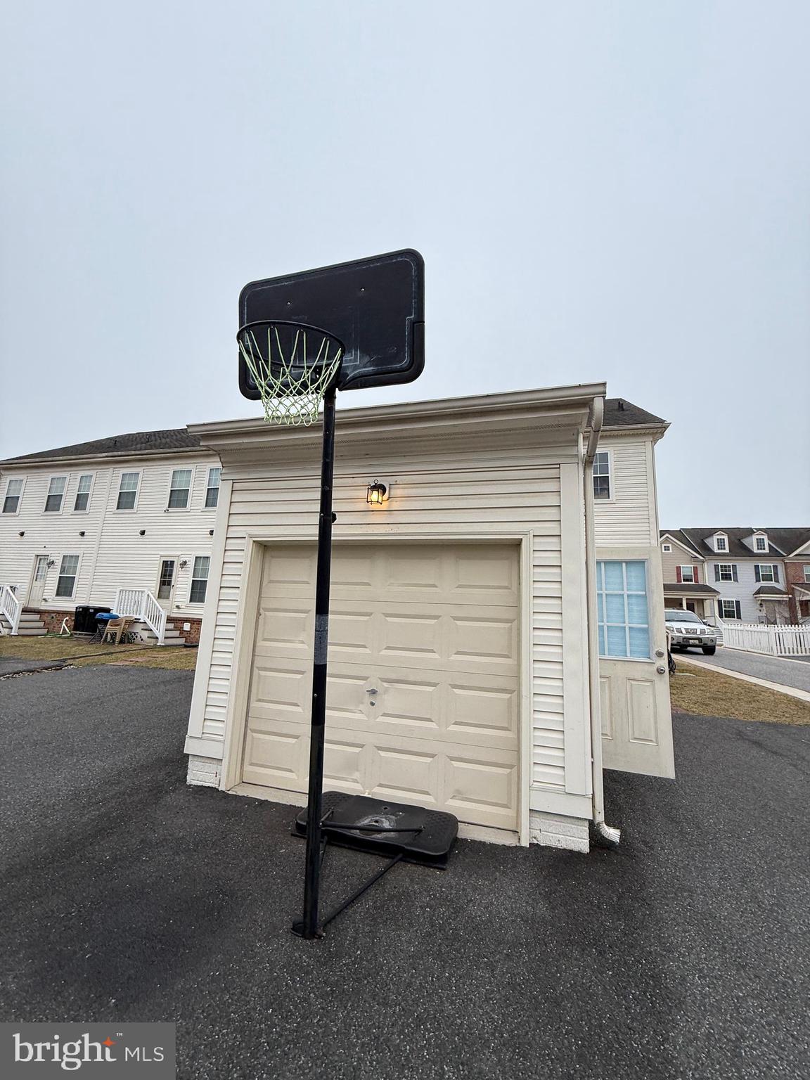 ESSEX - Residential