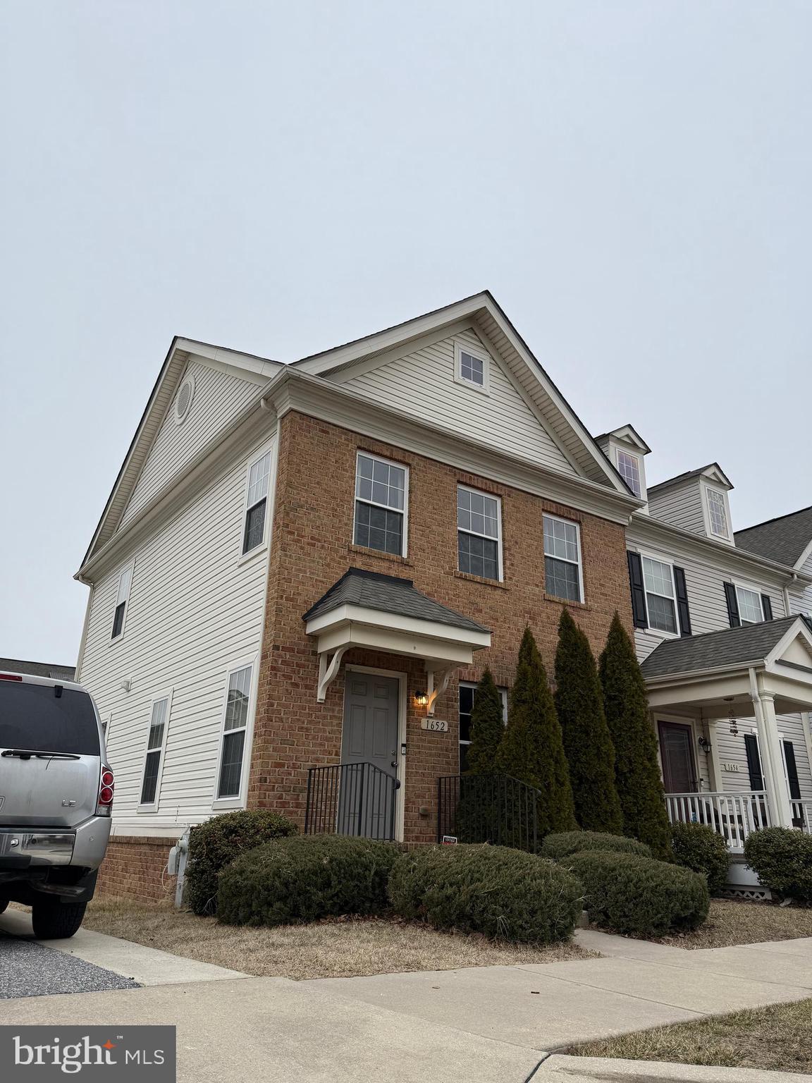 ESSEX - Residential