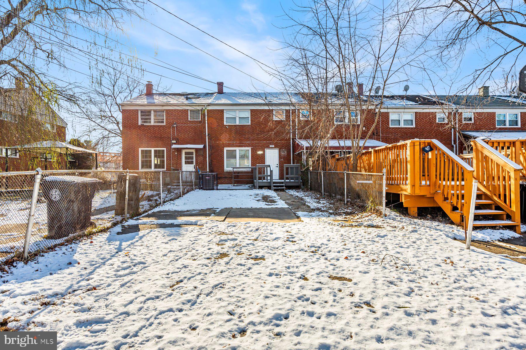 COUNTRY RIDGE - Residential