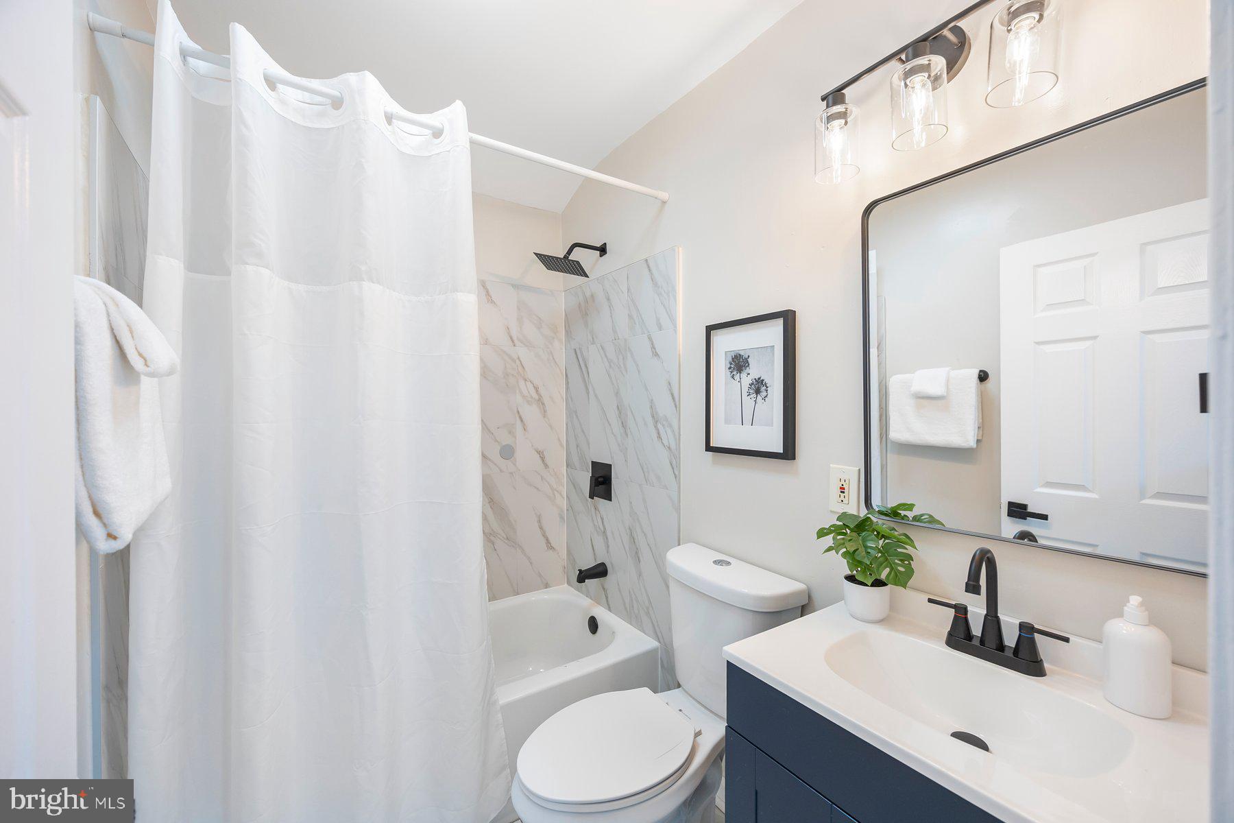 COUNTRY RIDGE - Residential