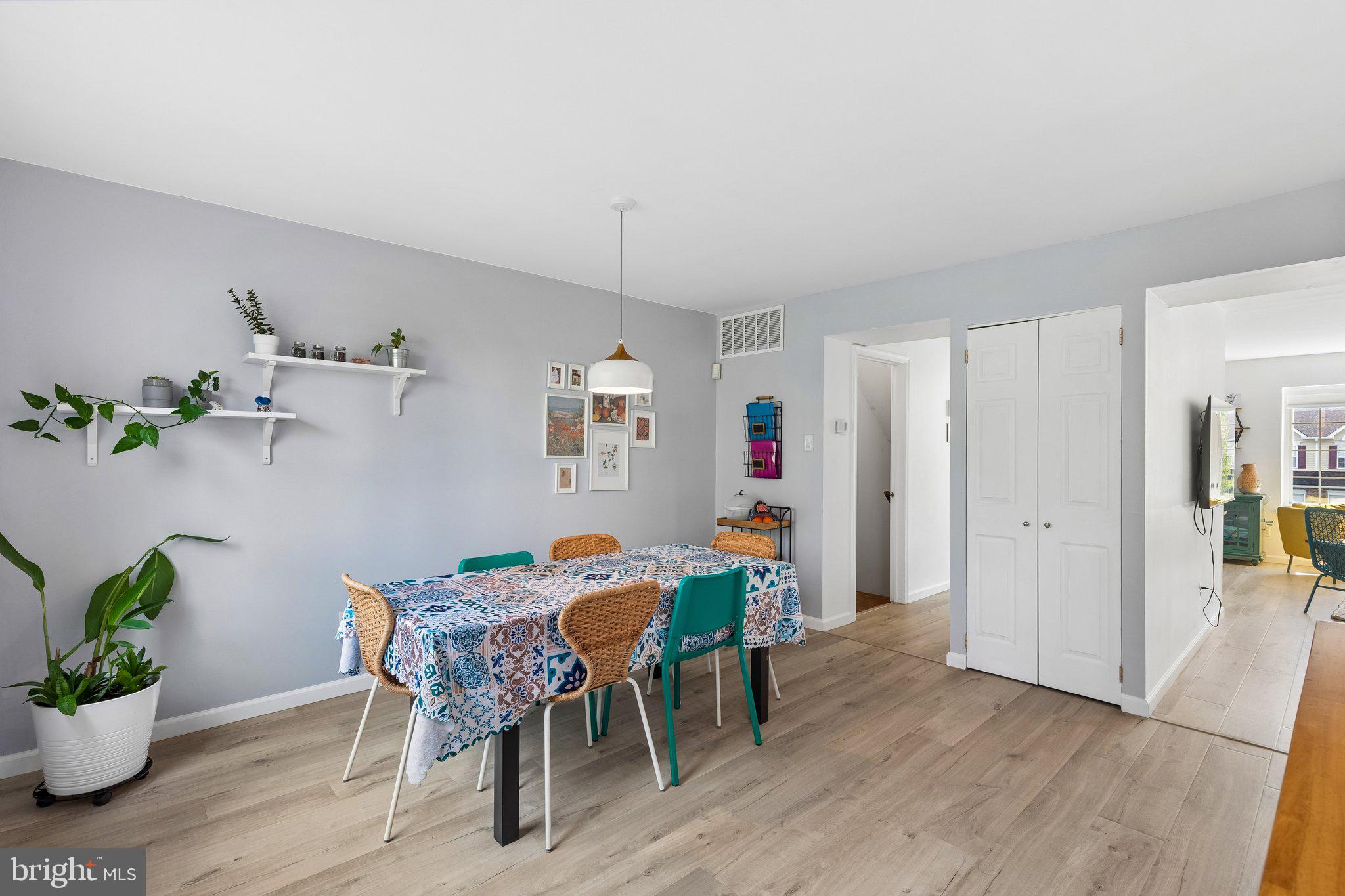 LAFAYETTE HILL - Residential