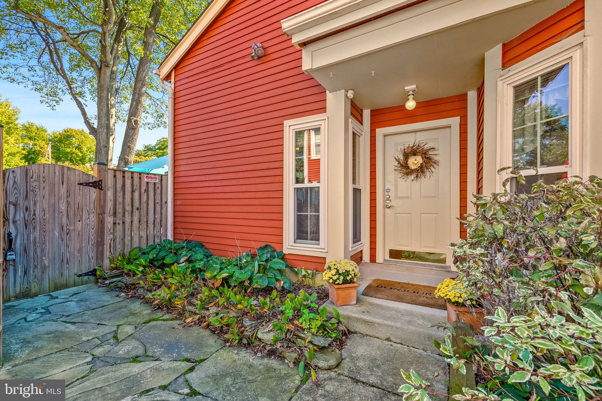 MARINERS POINT - Residential