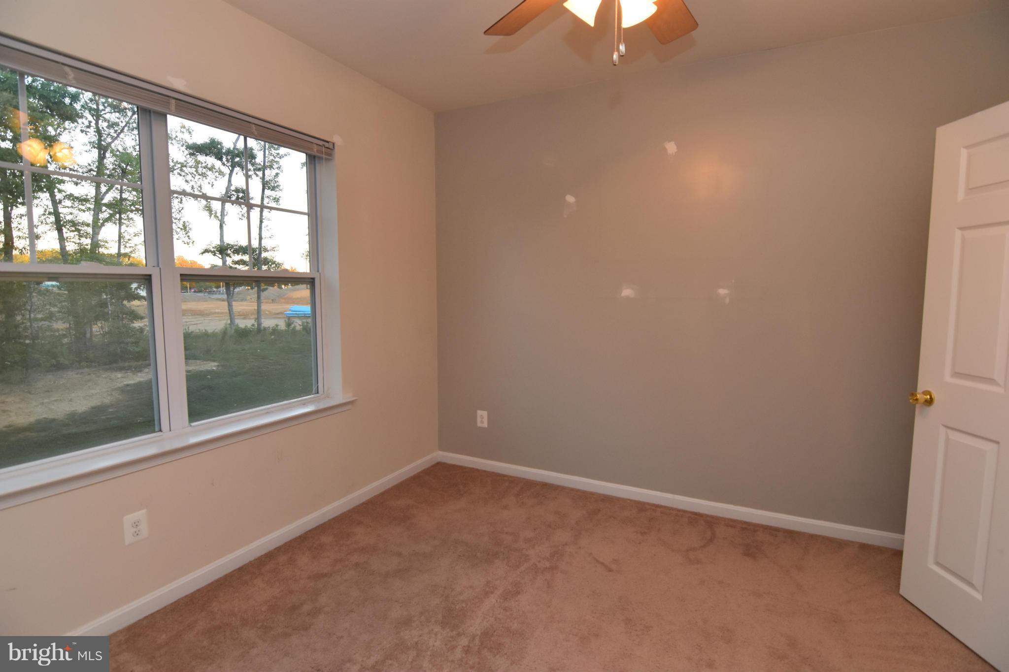 RESIDENCES AT WILDEWOOD - Residential Lease