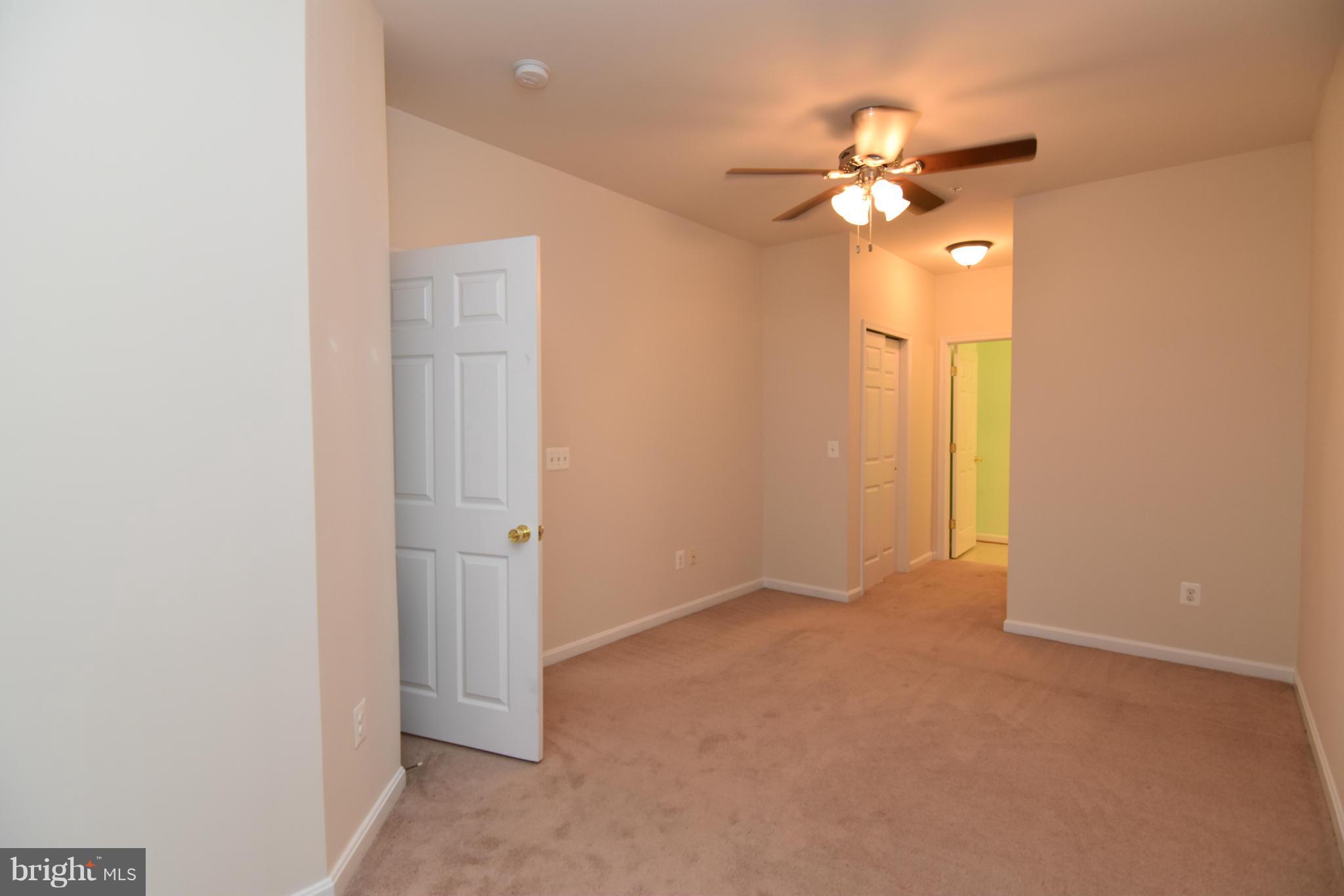 RESIDENCES AT WILDEWOOD - Residential Lease