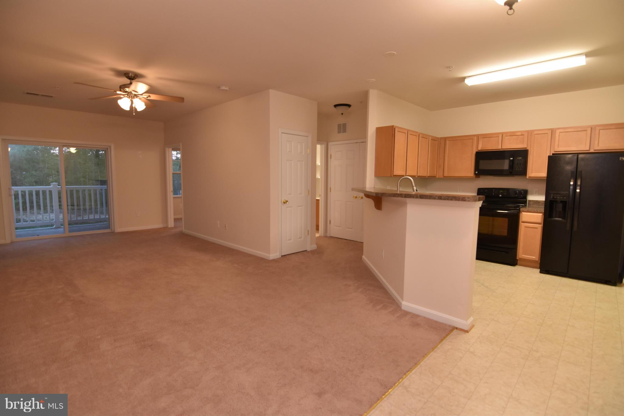 RESIDENCES AT WILDEWOOD - Residential Lease