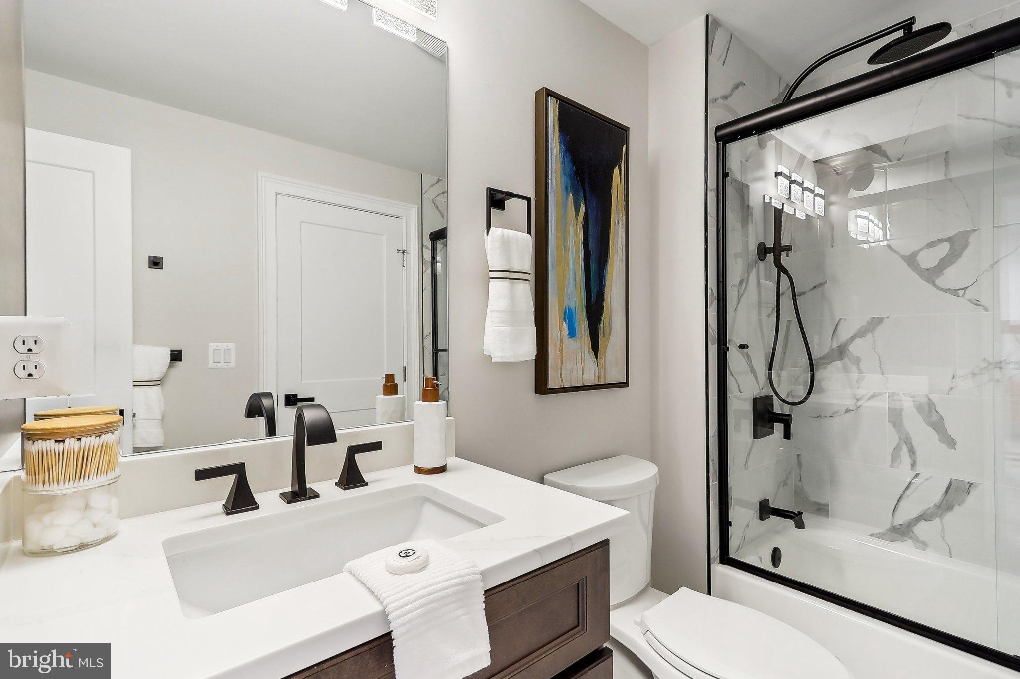 VIENNA WOODS - Residential