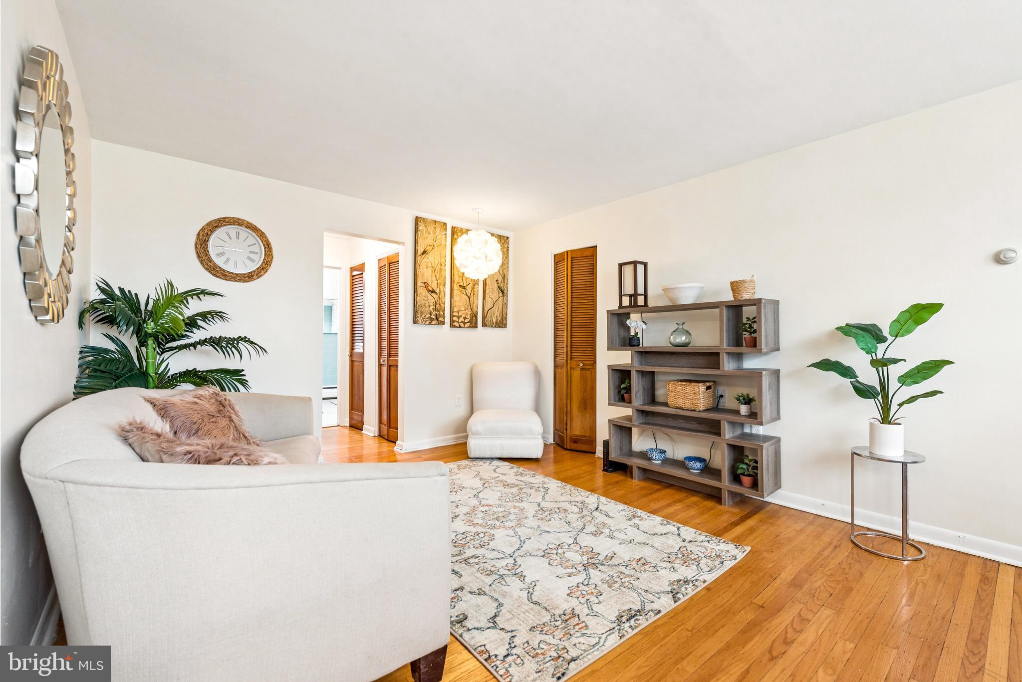 1334 MONTGOMERY AVENUE D4