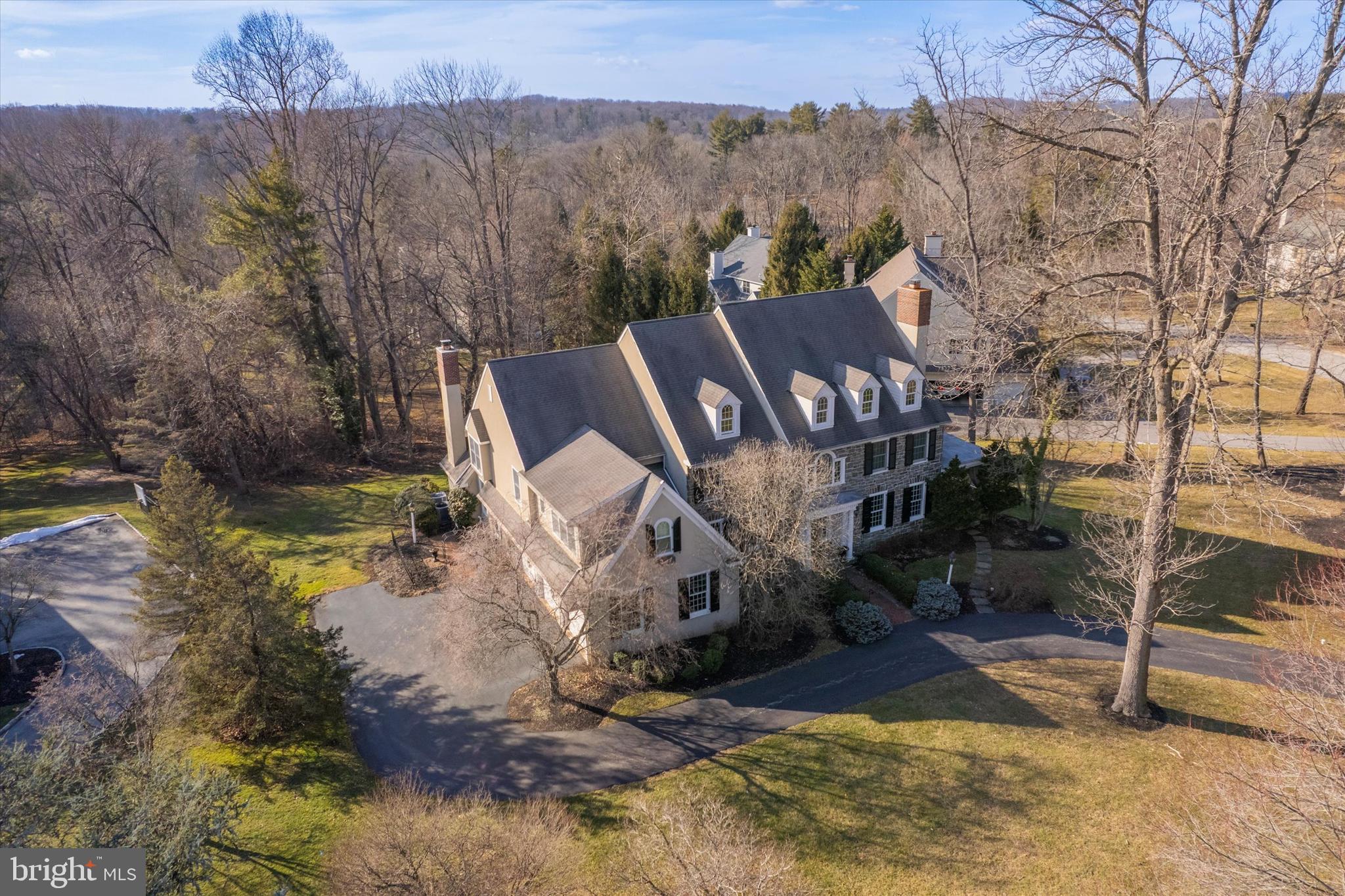 845 COLONY COURT