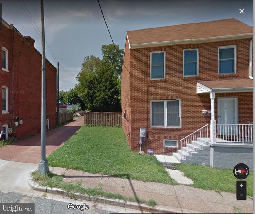 2016 square foot R3 zoned lot; dimensions are 21 x 96; in Anacostia Historic District. Owner will consider financing with 25% down.