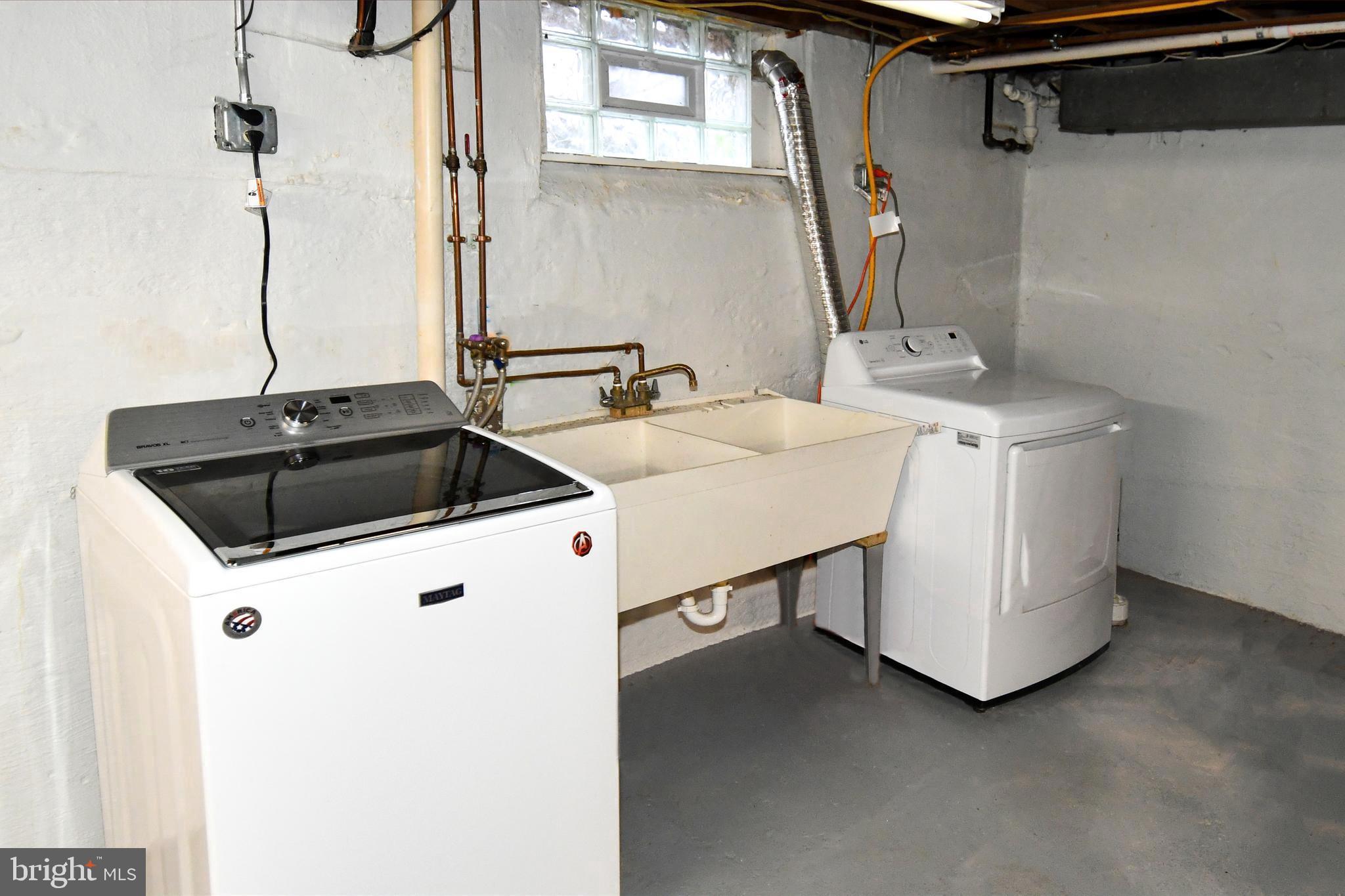 VILLA CRESTA - Residential