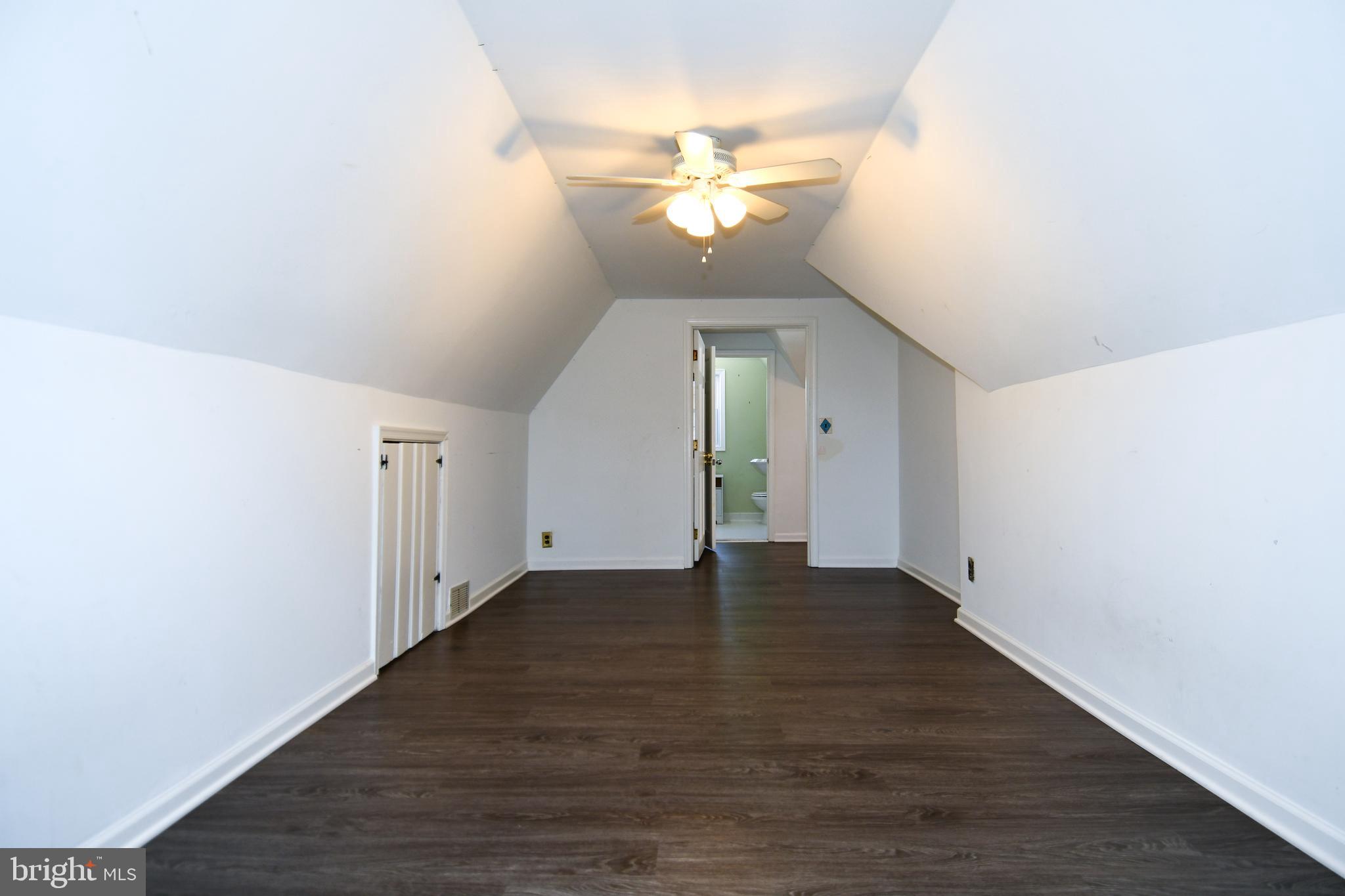 VILLA CRESTA - Residential