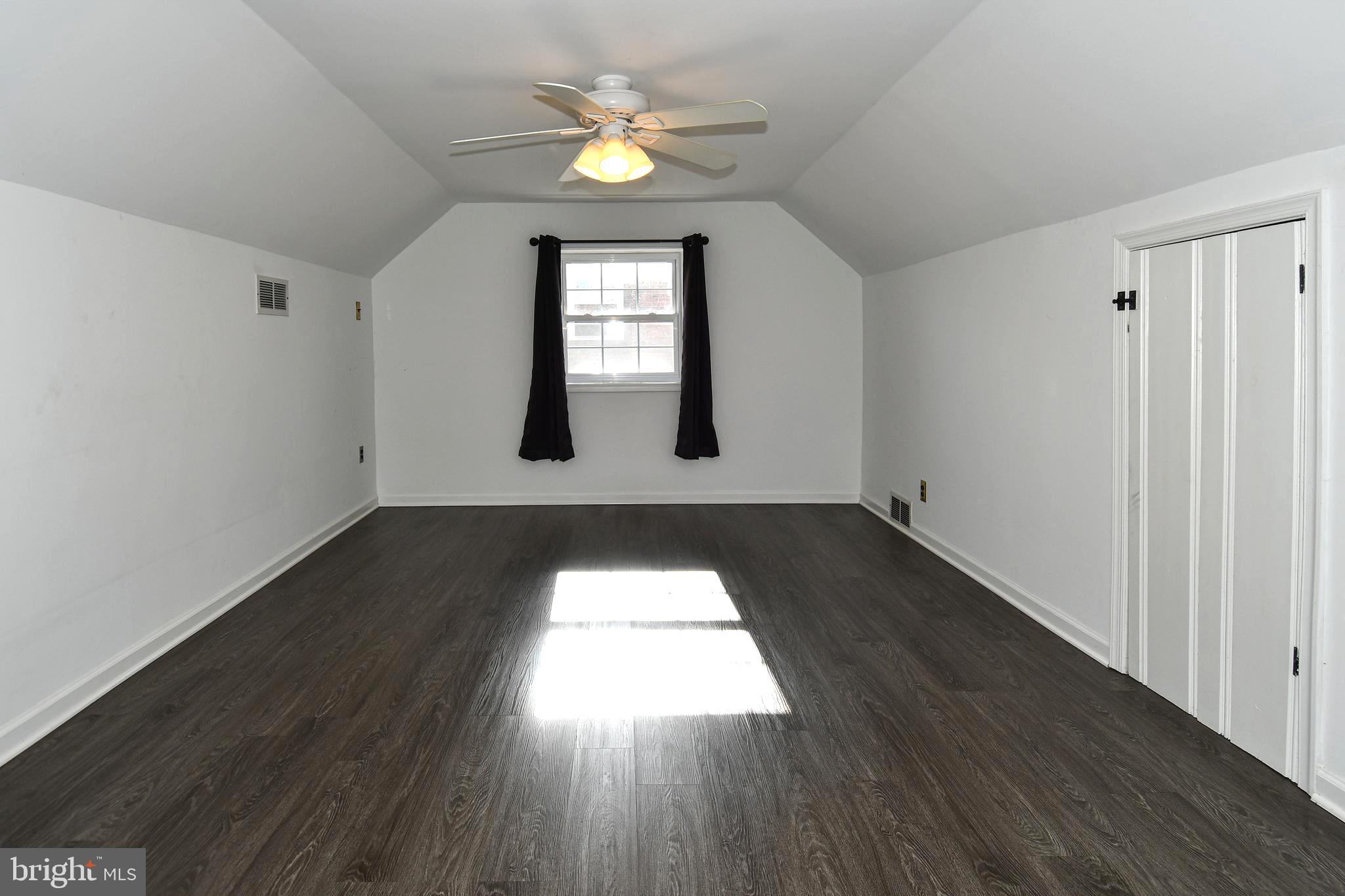 VILLA CRESTA - Residential