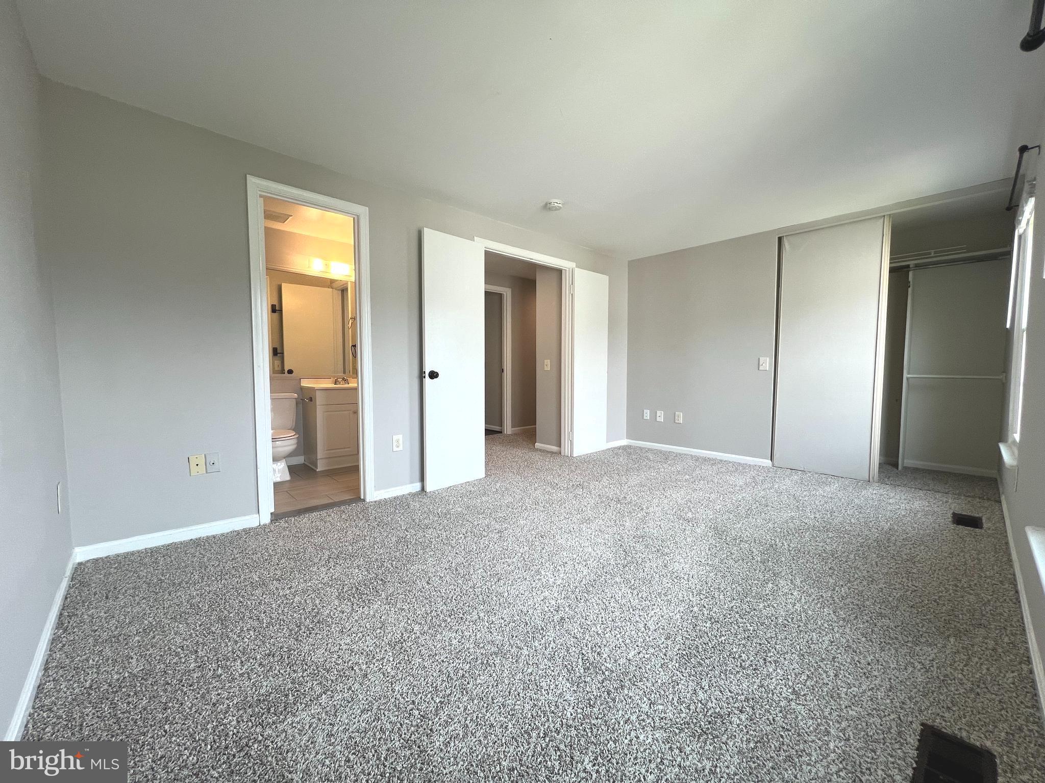 CARROLL PARK MANOR - Residential Lease