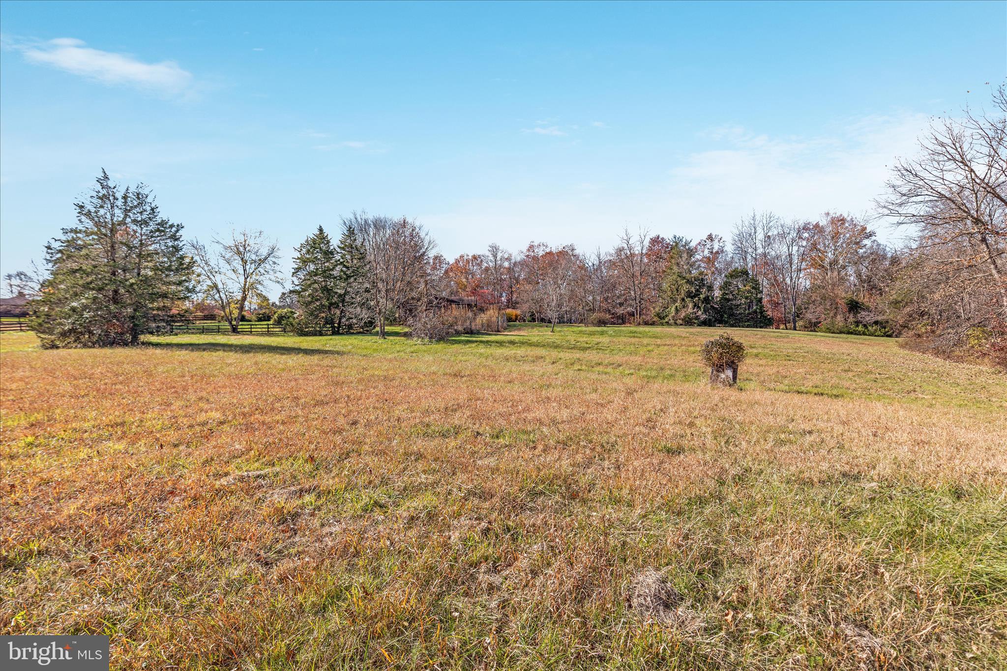 POMPS FARM ESTATES - Residential