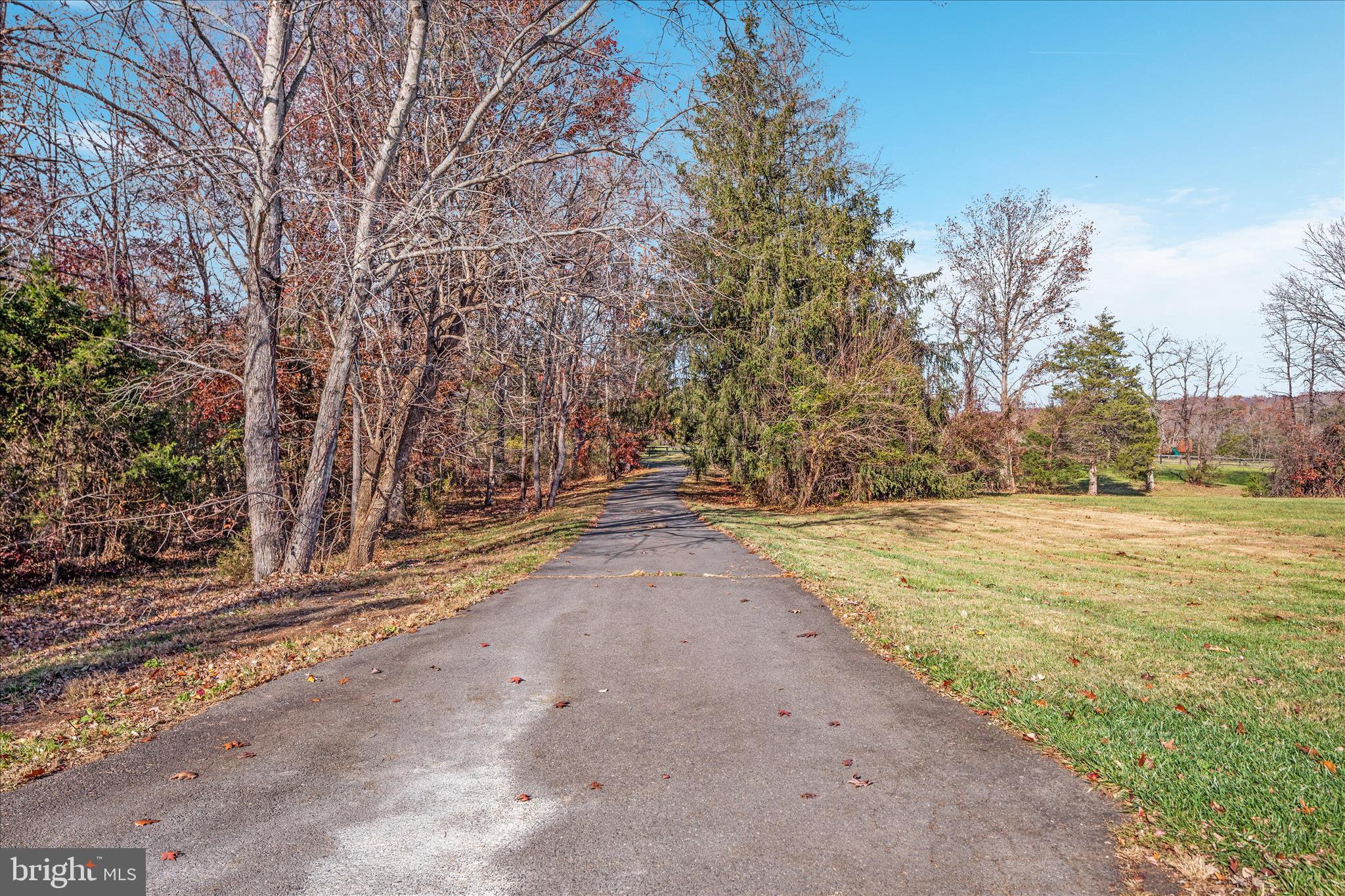 POMPS FARM ESTATES - Residential