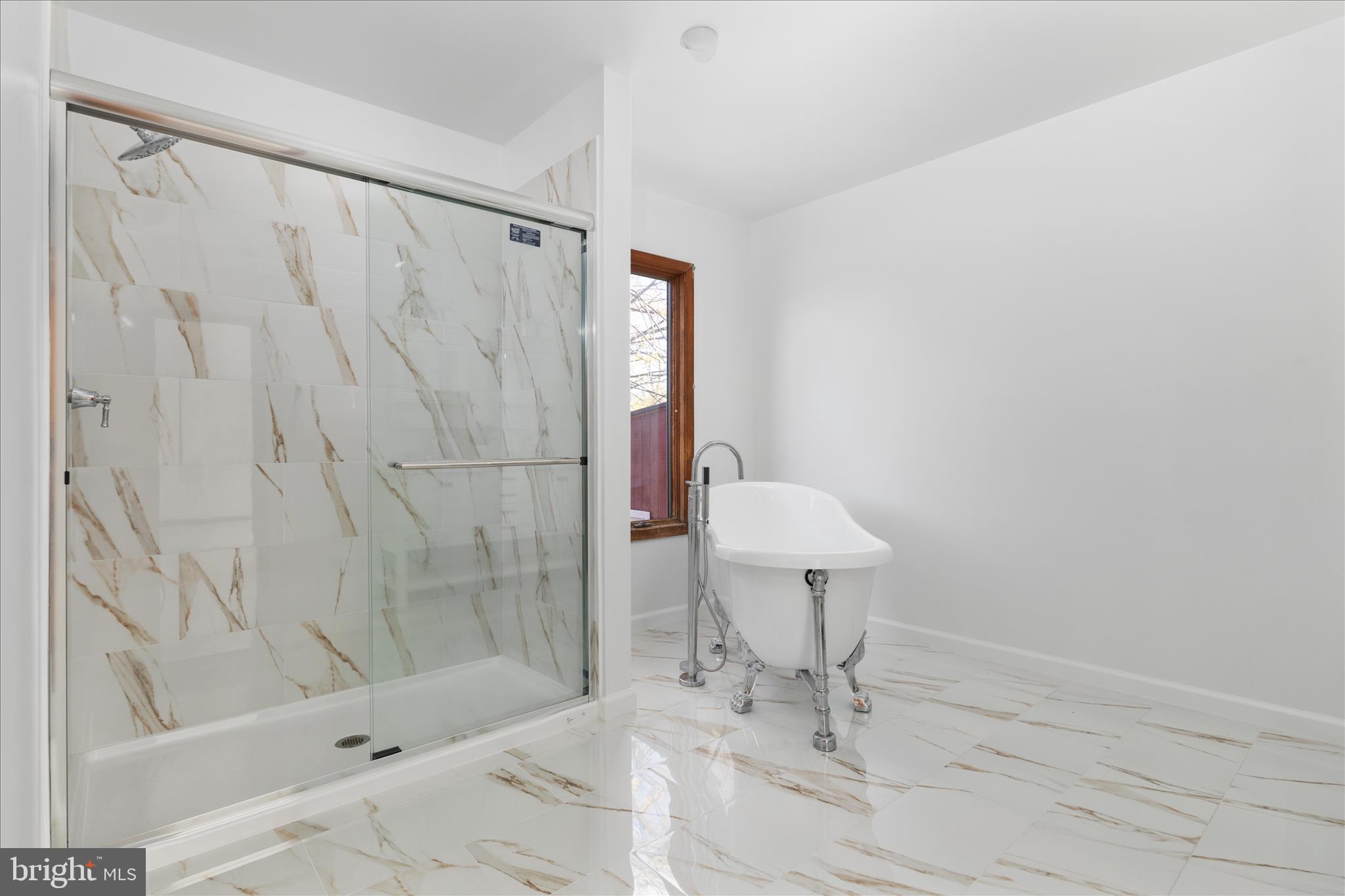 POMPS FARM ESTATES - Residential