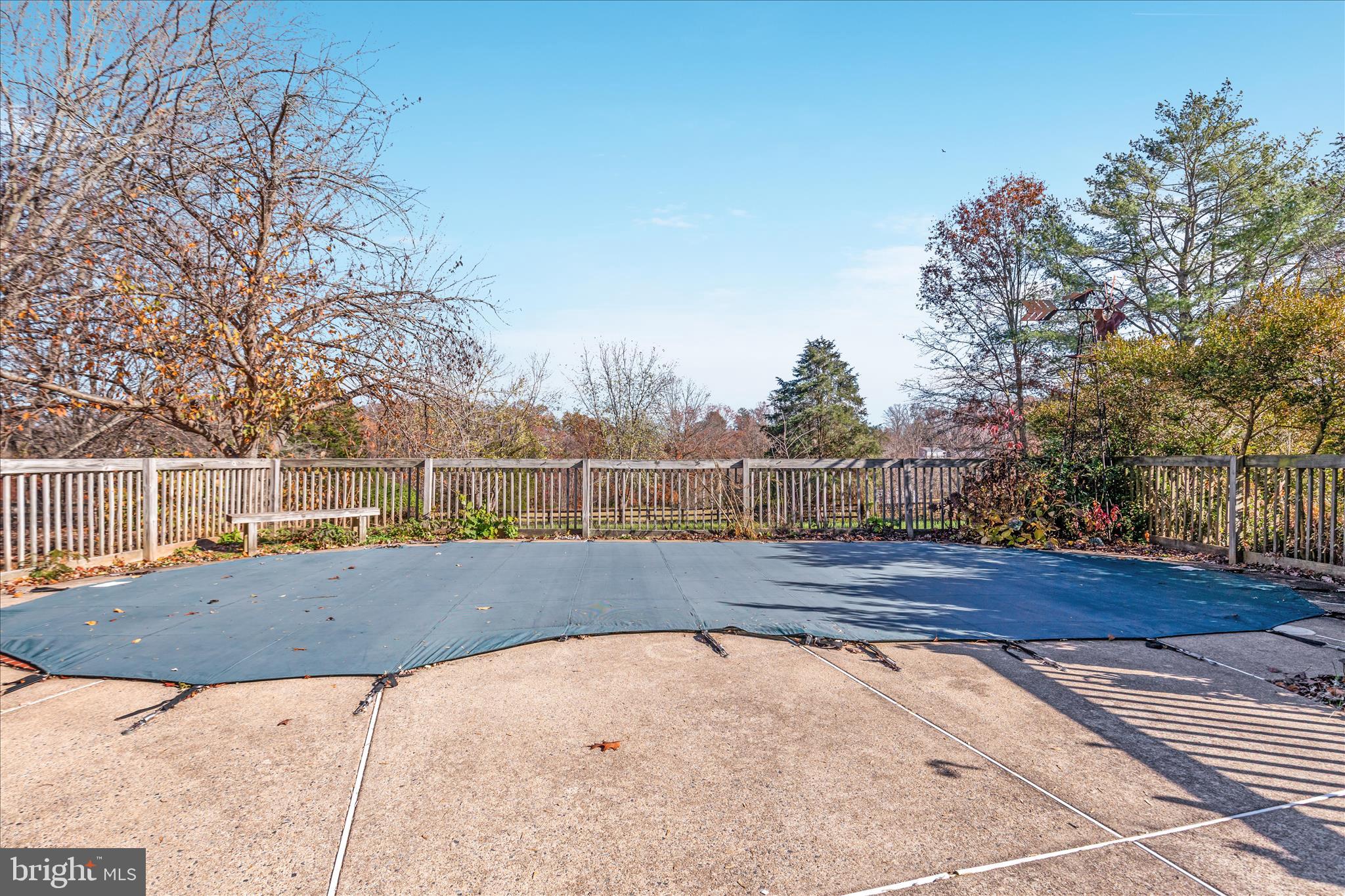 POMPS FARM ESTATES - Residential