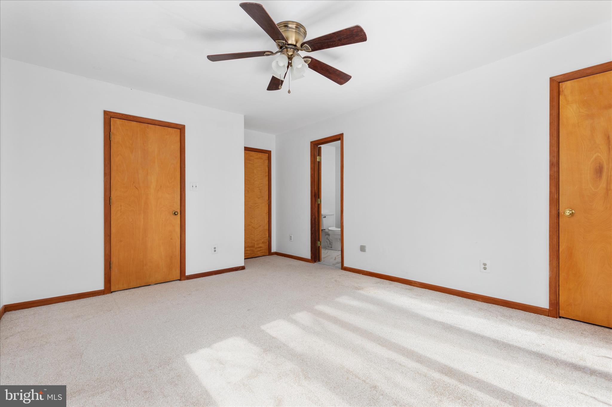 POMPS FARM ESTATES - Residential