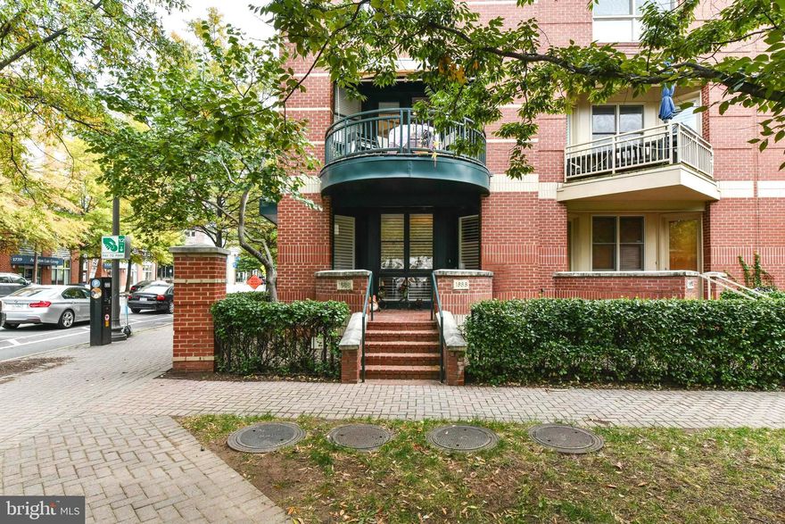 LUXURY end unit town home 3BR, 2.5BA End-Unit all-brick 3200+ sq ft townhome in Bromptons neighborhood of North Arlington*Marble tiled floors greet you with living room & ample sunlight through main windows & unique stone accent wall to compliment space with door leading to garage*Stairway leading to main living level features hardwood floors, recessed lighting & large open living room with patio door leading to private deck with fantastic views of the park & city*Dining area off living room with second patio door leading to second deck & modern kitchen with ample sleek cabinetry, Quartz counters & stainless steel appliances*Oversized primary bedroom features LUX spa-like bathroom with tiled floors, corner soaking tub, modern vanity design & shower*Bedrooms feature hardwood floors in each room & share updated second full bathroom*Enjoy views of the park & city from almost every room in this sunny townhome complete with full two car garage*Perfect for entertaining*Conveniently located within walking distance of the Arlington metro station with plenty of nearby amenities, including grocery stores, restaurants, entertainment & bars* The property has been completely repainted throughout, here are the new pictures.