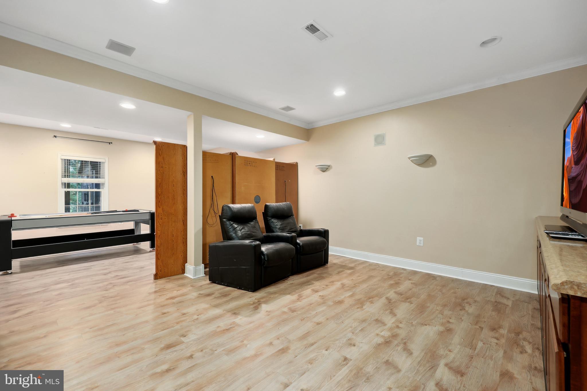 MAYFIELD TRACE - Residential