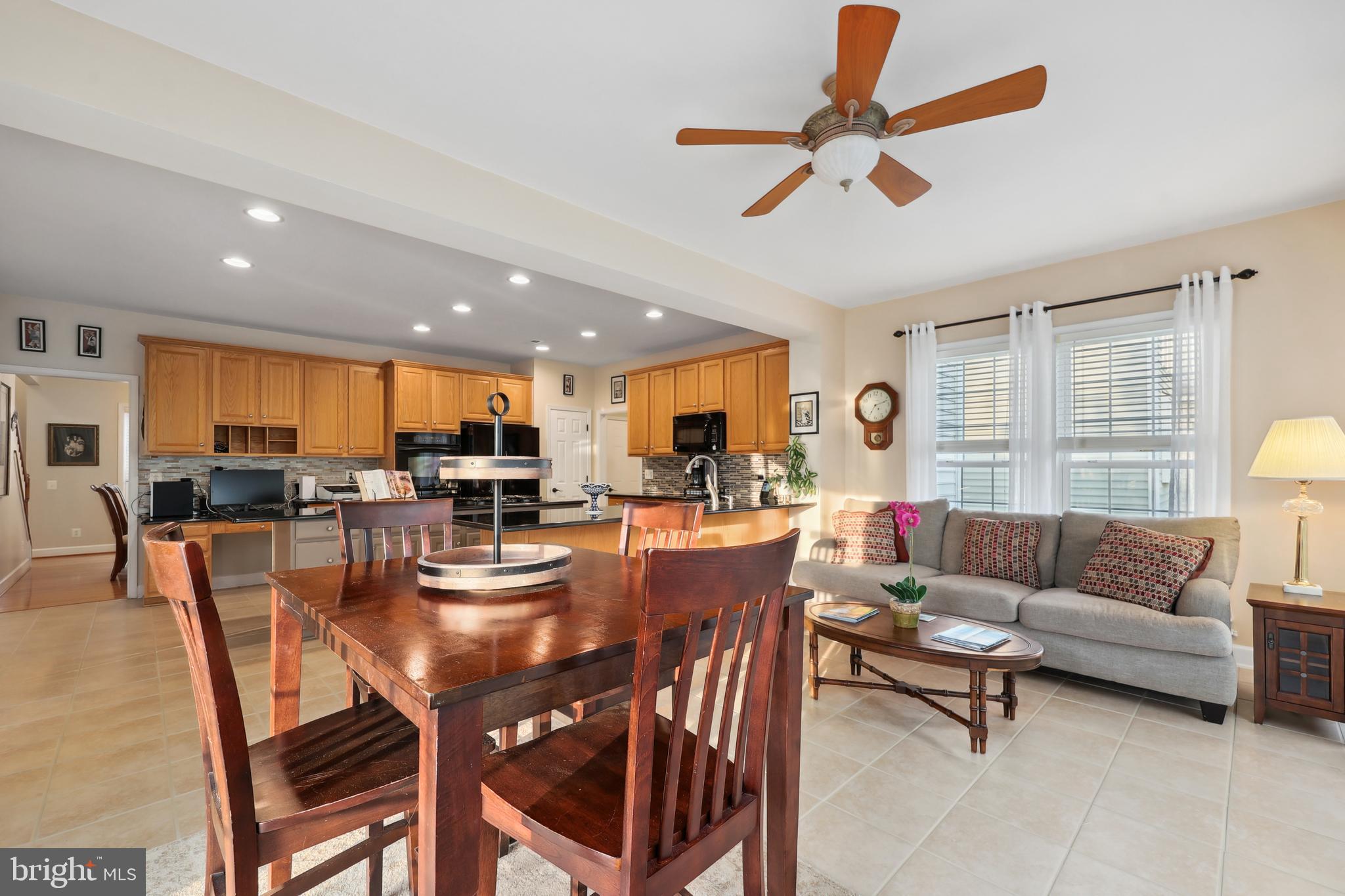 MAYFIELD TRACE - Residential