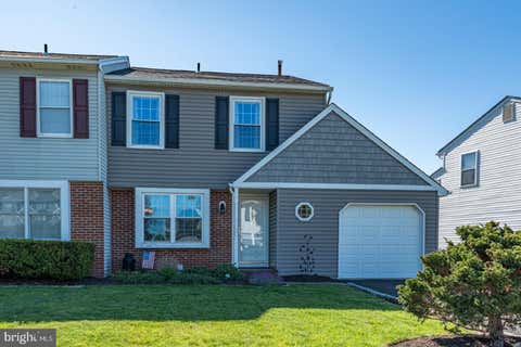 Townhouse For Sale - 144 Hunt Drive<br/> HORSHAM, PA 19044