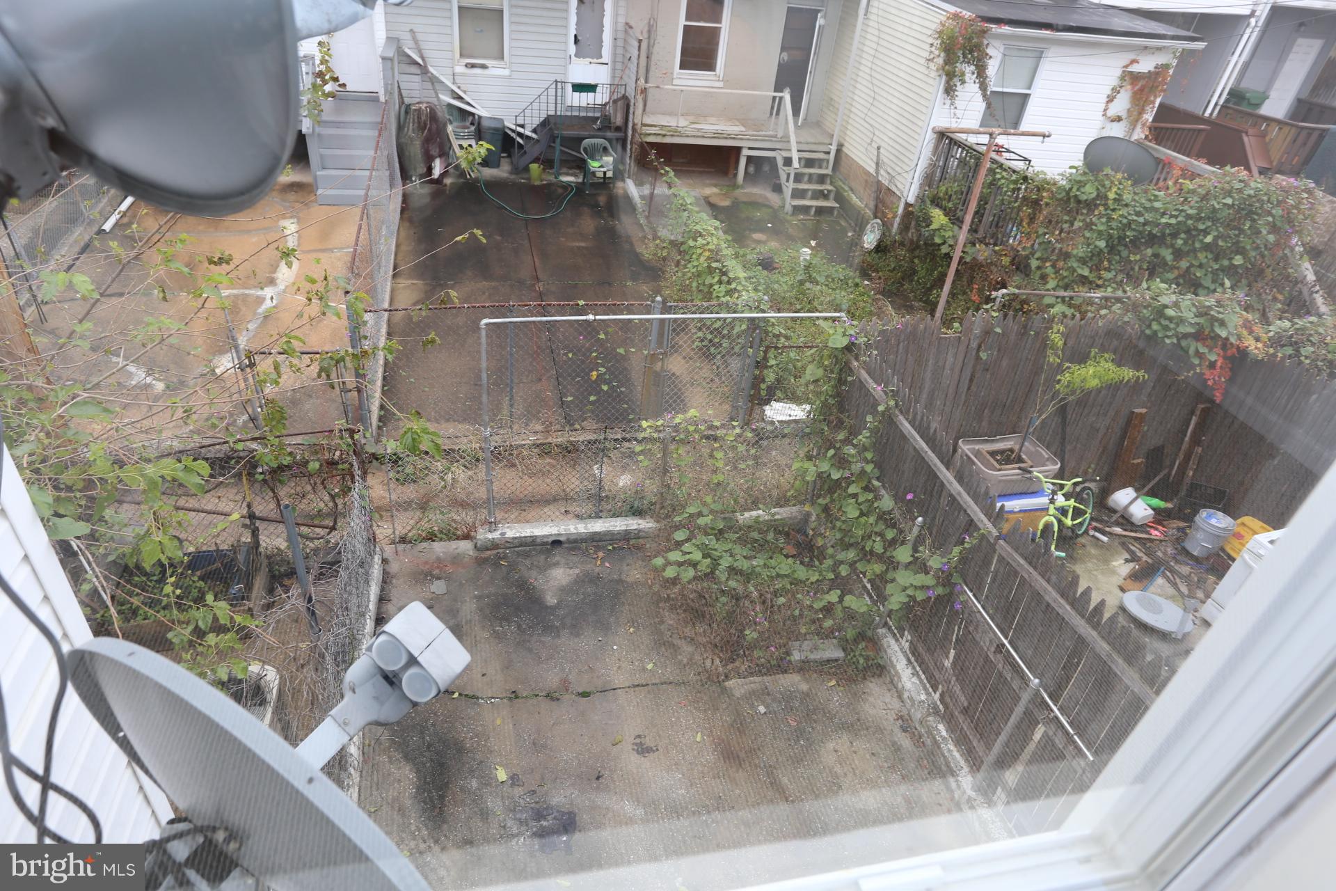 HIGHLANDTOWN - Residential Lease