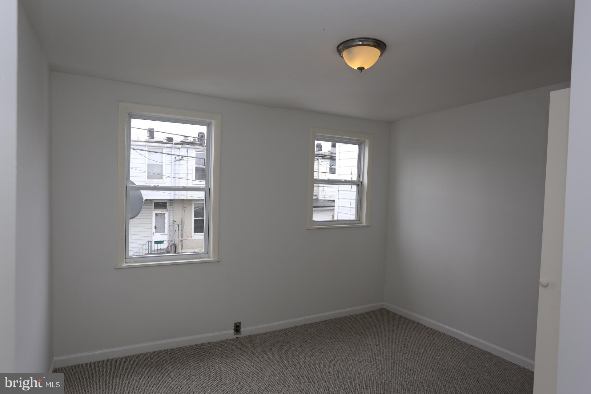 HIGHLANDTOWN - Residential Lease