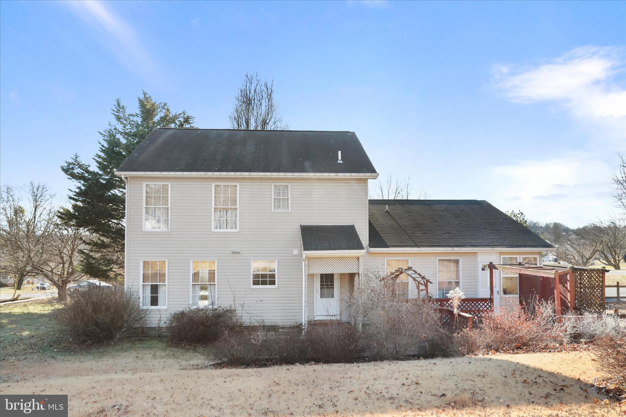 LAUREL RIDGE - Residential