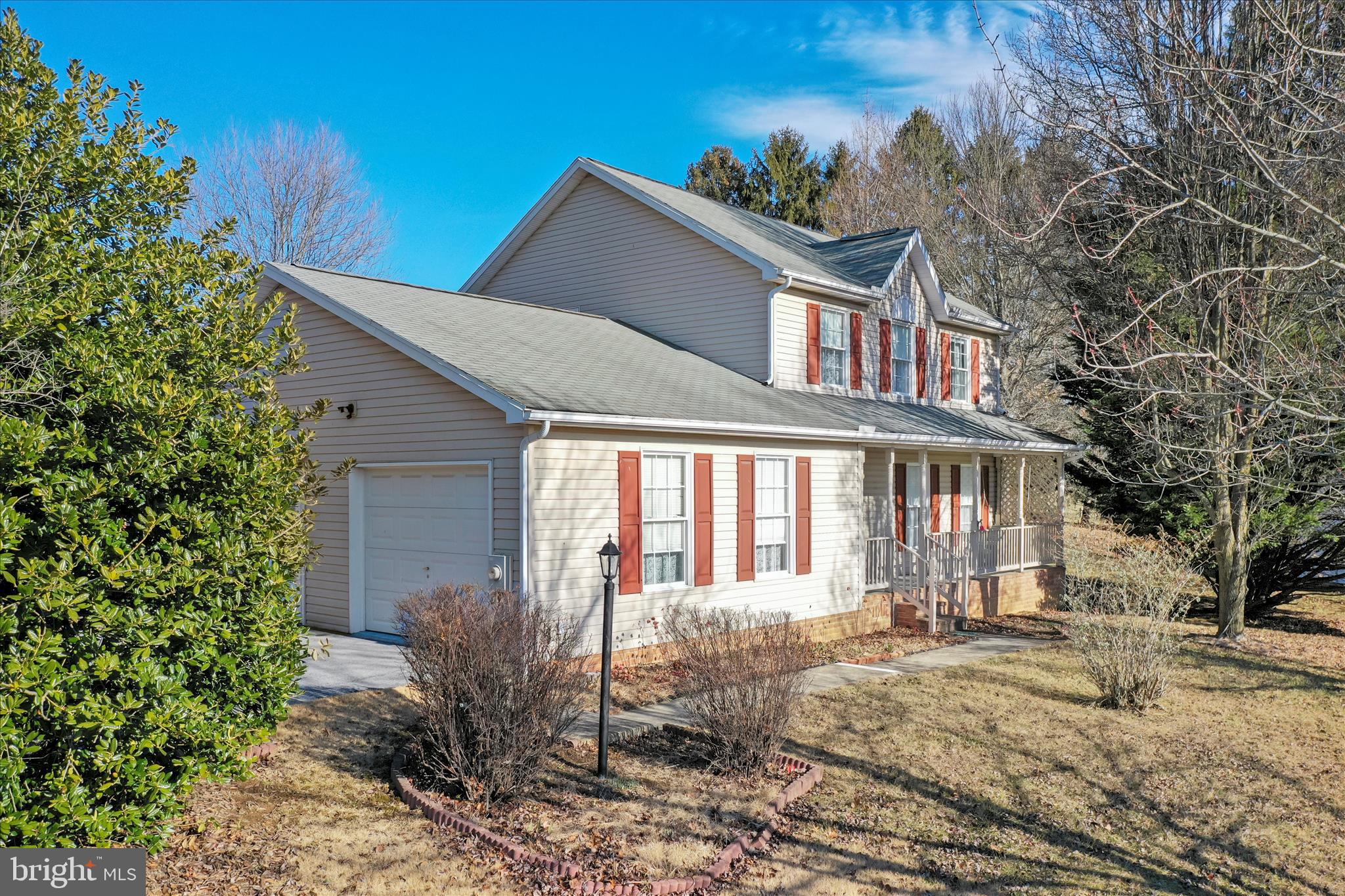 LAUREL RIDGE - Residential