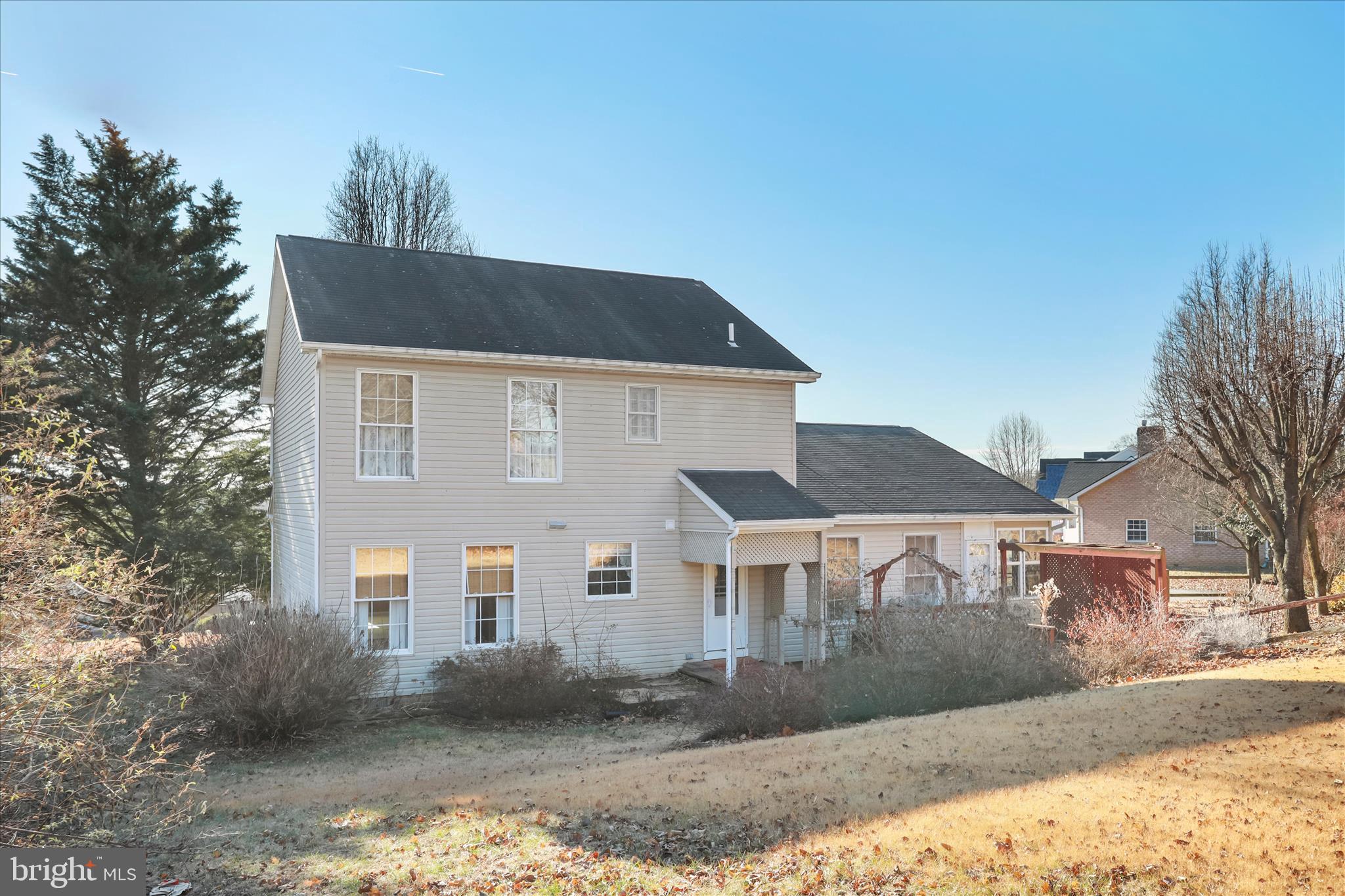 LAUREL RIDGE - Residential