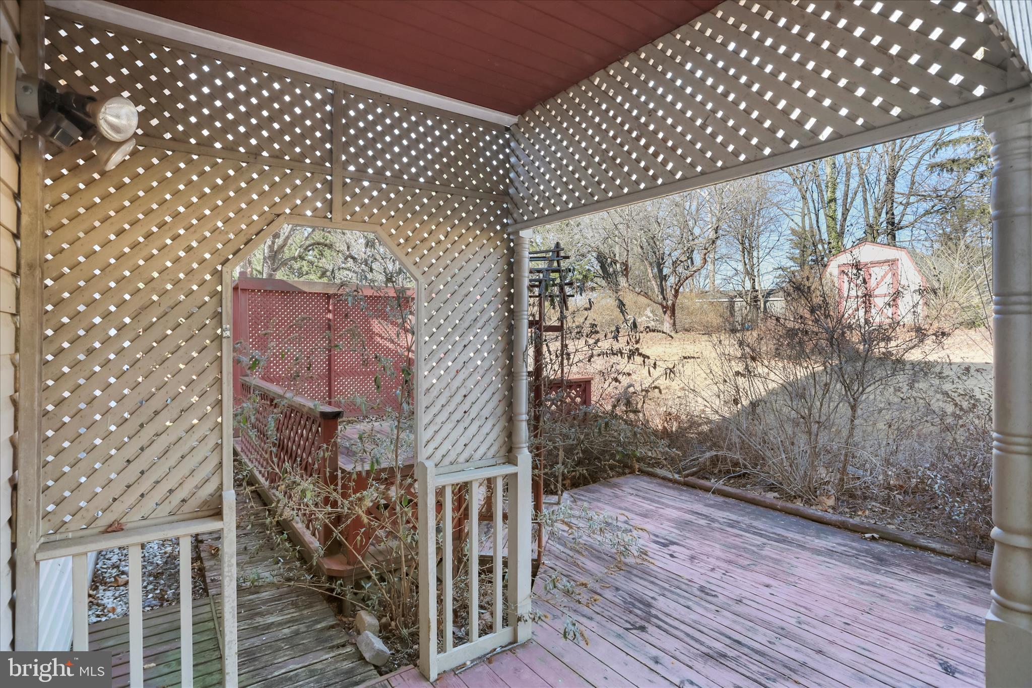 LAUREL RIDGE - Residential