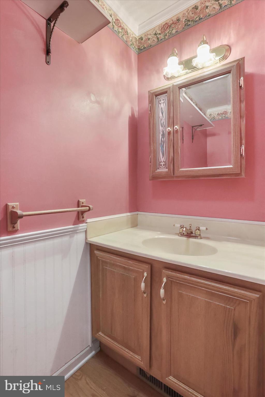 LAUREL RIDGE - Residential