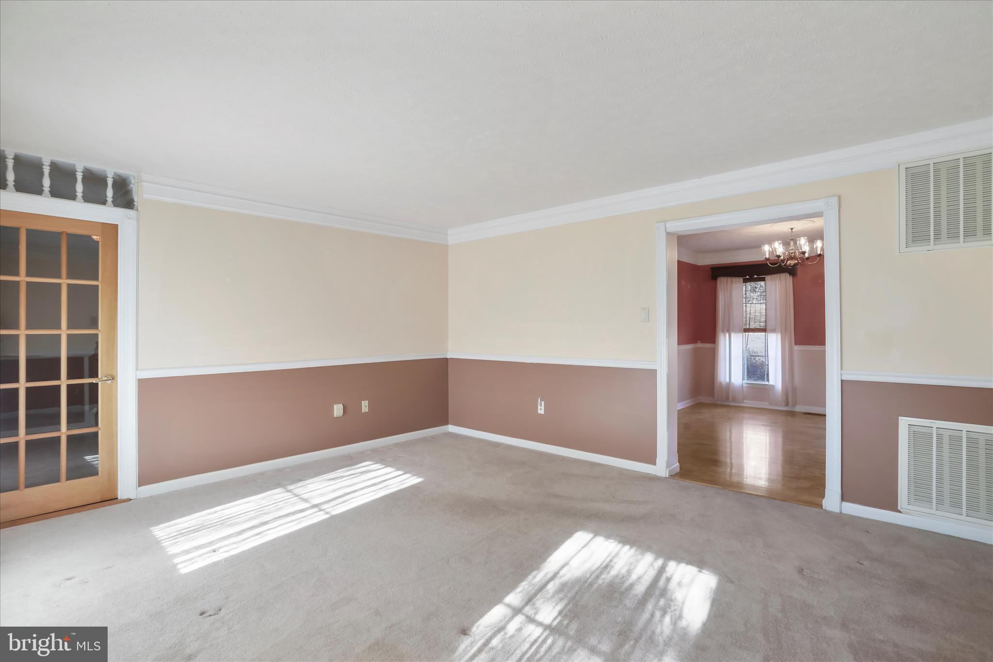 LAUREL RIDGE - Residential