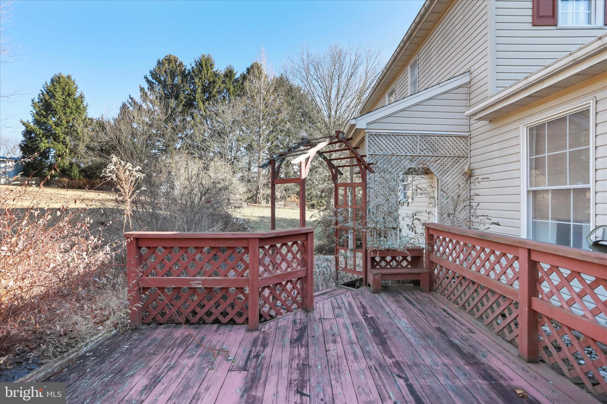 LAUREL RIDGE - Residential