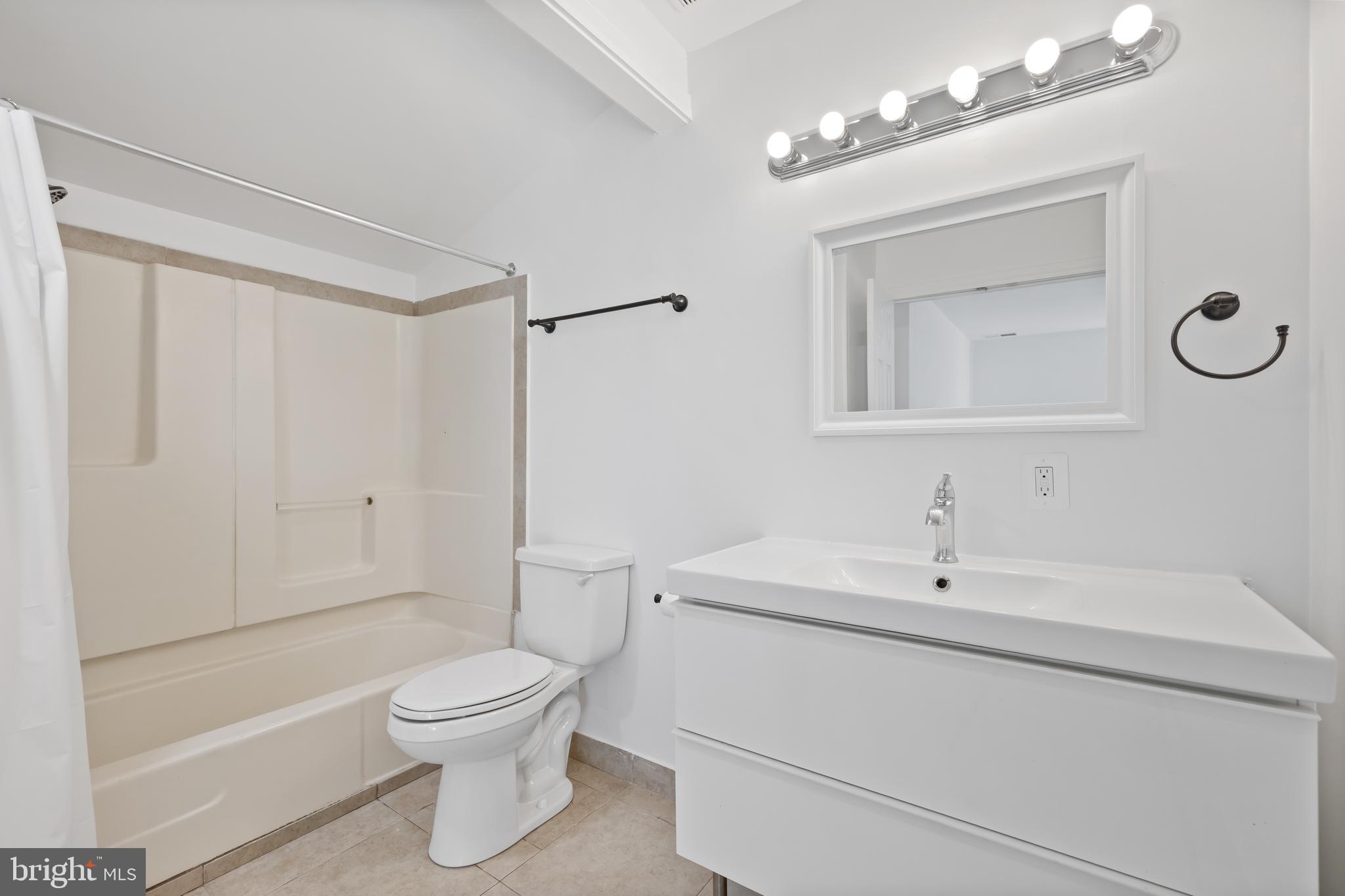 VILLA RIDGE SEC 3 CODM - Residential