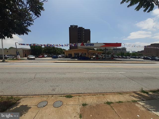 JOHNS HOPKINS - Residential