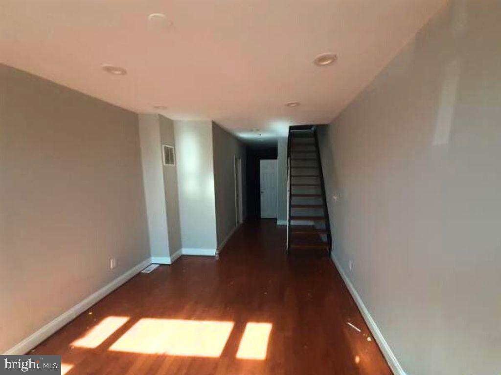 JOHNS HOPKINS - Residential