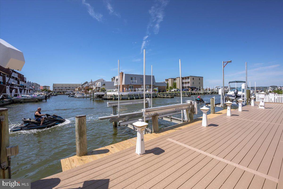 HERON HARBOUR - Residential