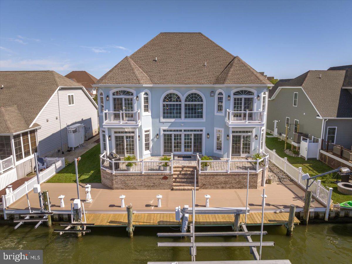 HERON HARBOUR - Residential