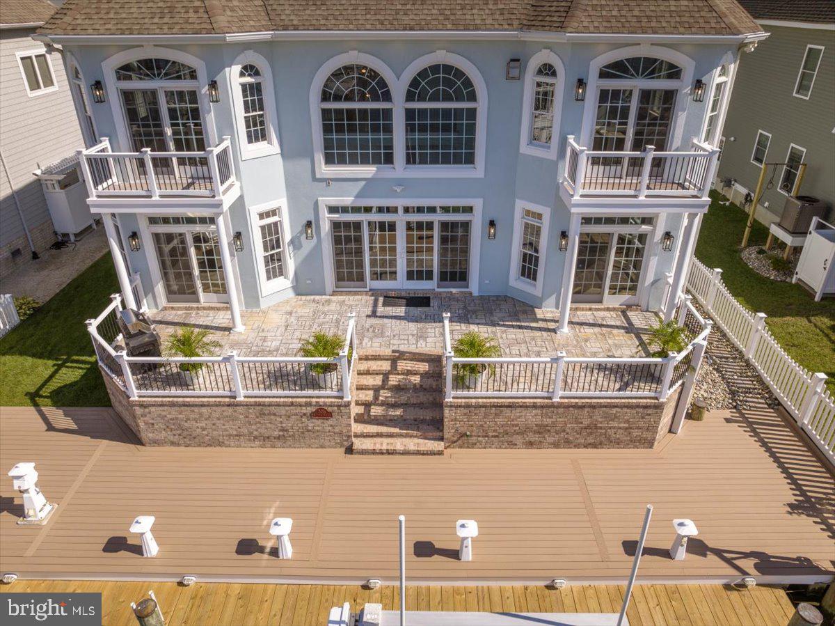 HERON HARBOUR - Residential