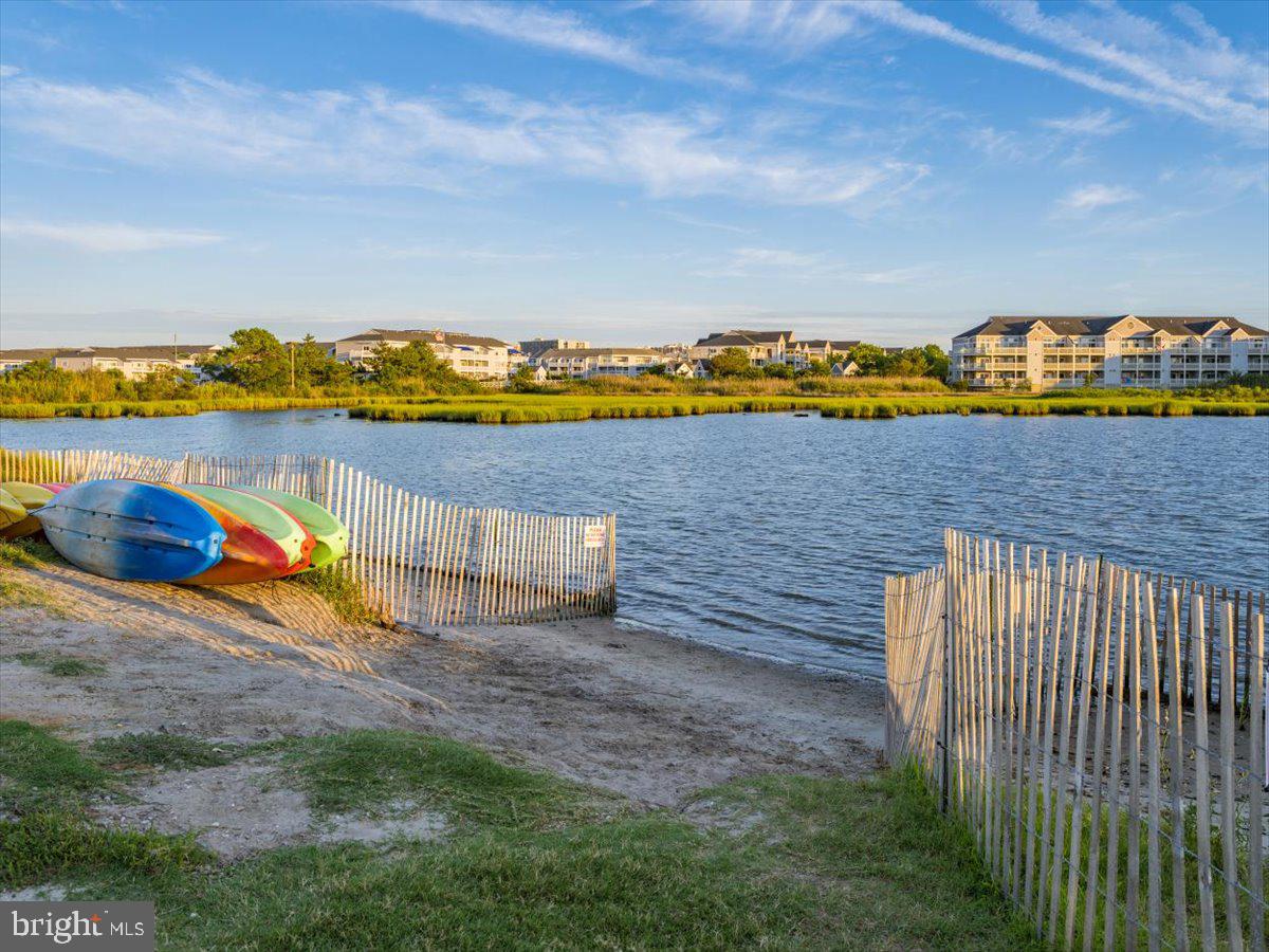 HERON HARBOUR - Residential