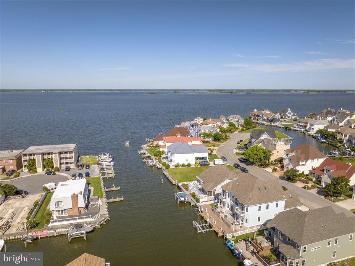 HERON HARBOUR - Residential