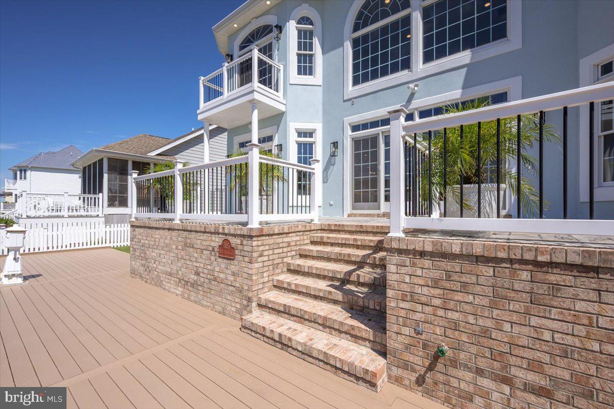 HERON HARBOUR - Residential